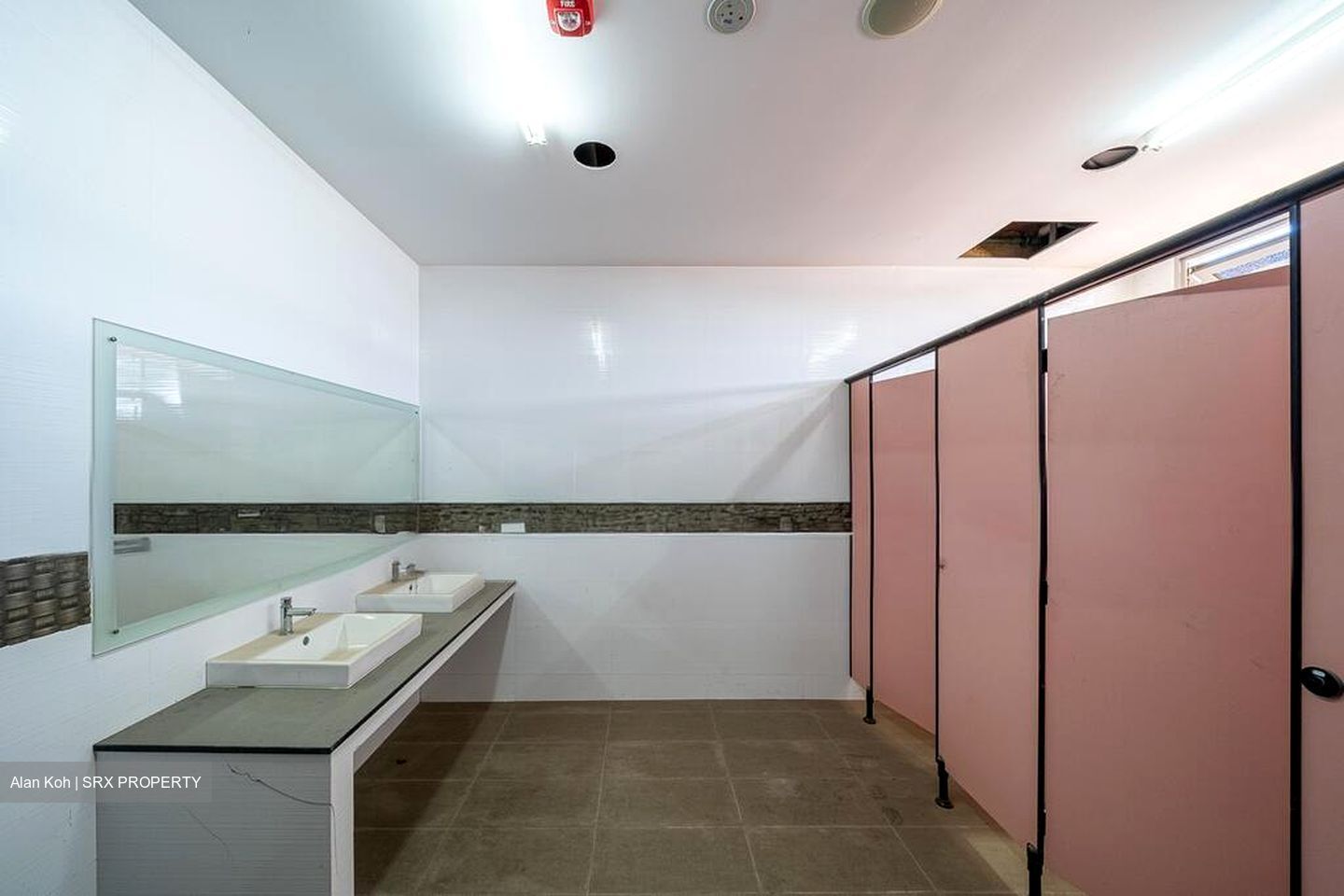 Tuas South Street 15 (D22), Factory #497814181